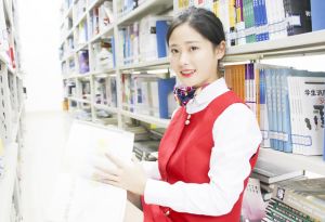 成都五月花高級技工學?！皥D書館時光”