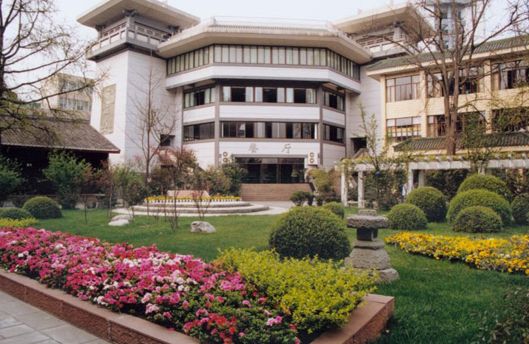 成都室石中學(xué)北湖校區(qū)一角