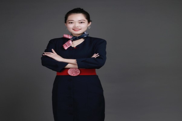 成都五月花高級(jí)技工學(xué)校何凱梨老師