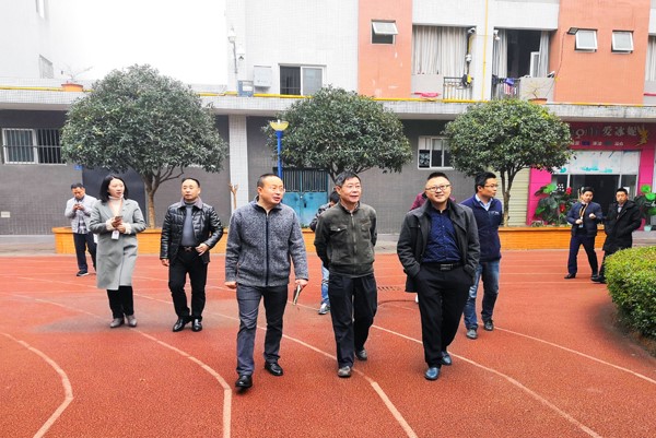 五冶大學(xué)和長江職業(yè)學(xué)院老師