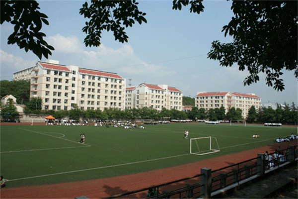 簡陽市育英文武職業(yè)技術(shù)學(xué)校