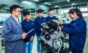 2019年成都市機(jī)電工程學(xué)校汽車工程專業(yè)招生_四川公立?？茖W(xué)校排名