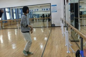 成都中職學(xué)校有哪些女生專業(yè) 解析幼師專業(yè)就業(yè)前景與就業(yè)方向
