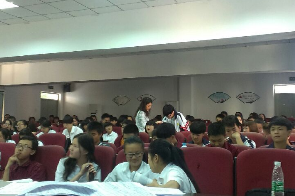 成都市蜀興職業(yè)學校師資
