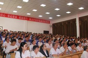 成都中專學(xué)校大事記：2019四川核工業(yè)技師學(xué)院舉行“兩彈一星”精神與核工業(yè)精神報(bào)告會