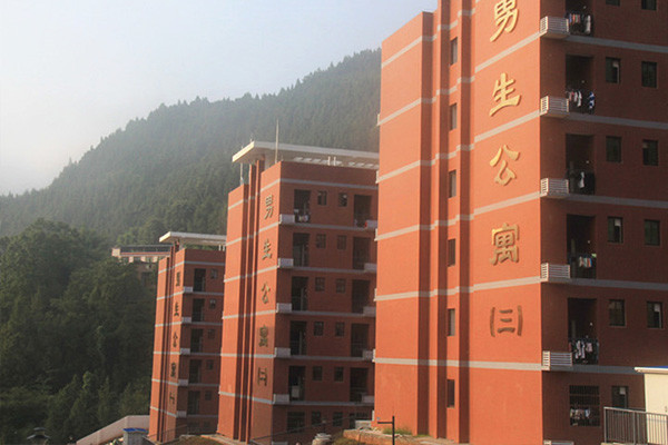 巴中市職業(yè)技術(shù)學(xué)校
