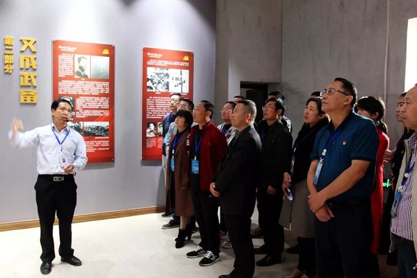 自貢職業(yè)技術(shù)學校開展2019年主題政策教育活動