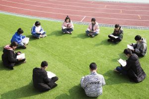 成都中專學(xué)校|四川師范大學(xué)幼師學(xué)院入學(xué)須知