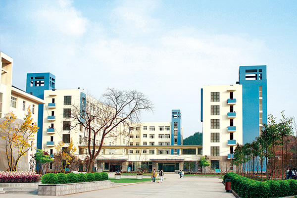 成都中專學(xué)校