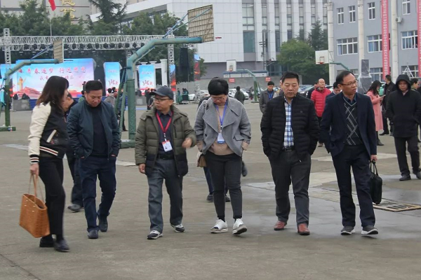 成都中職院校