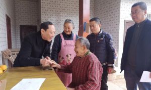 四川職高學(xué)校成都東星航空職業(yè)學(xué)校走訪幫扶活動