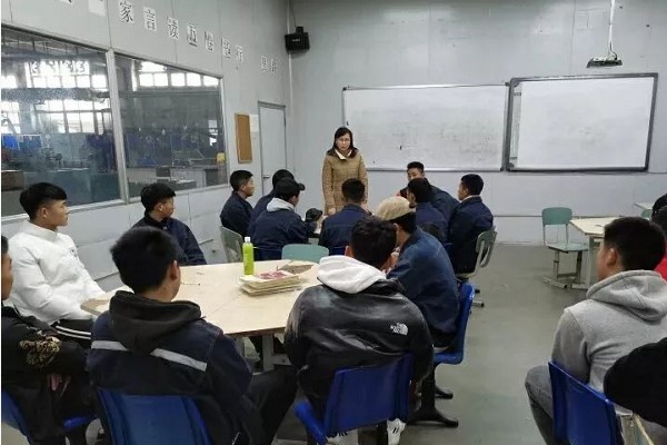 成都技師學(xué)院機(jī)械工程系風(fēng)采