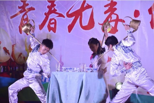 汽車職業(yè)技術(shù)學(xué)院舉行社團(tuán)活動(dòng)閉幕式