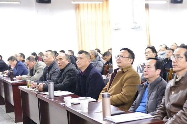 成都高中學(xué)校成都樹德懷遠(yuǎn)中學(xué)舉行四中全會精神學(xué)校