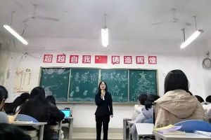四川中職學(xué)校四川師范大學(xué)幼師學(xué)院舉行普通話期末總結(jié)