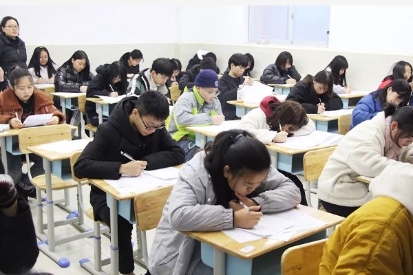 四川中職學校四川五月花技師學院成果驗收