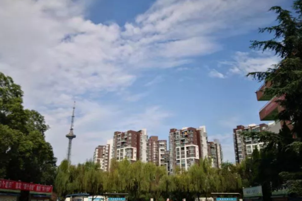 成都中專學校