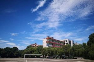 四川中職學(xué)校綿陽(yáng)旅游學(xué)?？挂邆€(gè)性化自主學(xué)習(xí)