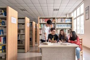 成都中職學(xué)校樹德懷遠(yuǎn)中學(xué)落實(shí)視頻會(huì)議精神