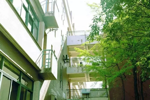 成都中專學(xué)校