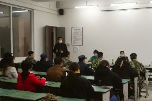 成都中專學(xué)校四川城市技師學(xué)院強(qiáng)化責(zé)任意識(shí)