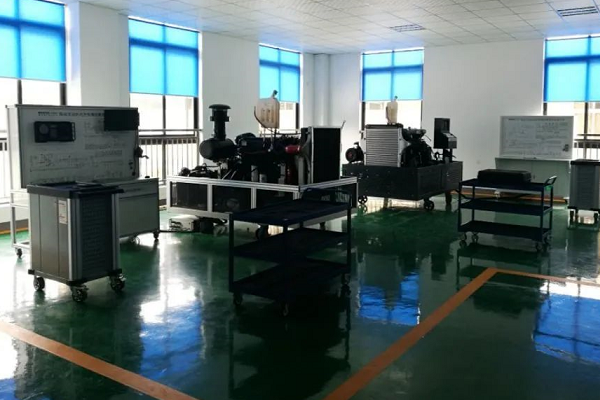 四川礦產(chǎn)機電技師學院