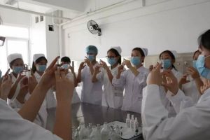 2020年成都希望衛(wèi)校招生條件 成都衛(wèi)校辦學(xué)優(yōu)勢