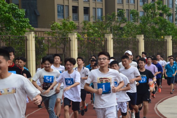 四川理工技師學院物聯(lián)網專業(yè)學生