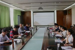 成都中職院校四川省針灸學校召開學習會