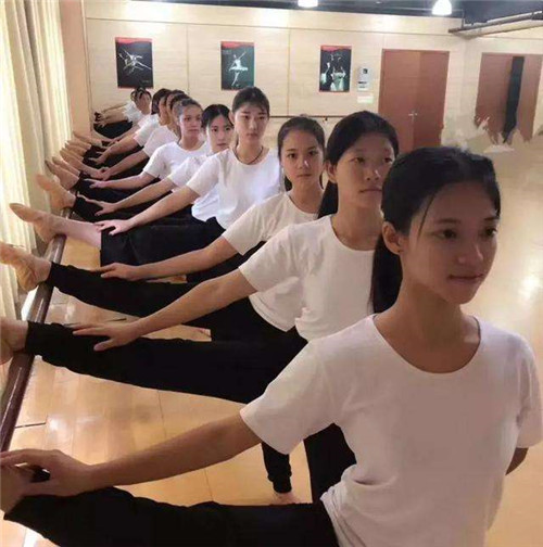 四川五月花技師學(xué)院幼兒教育專(zhuān)業(yè)怎么樣