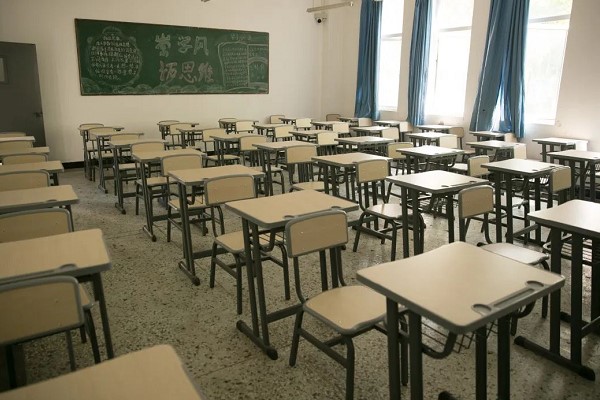 四川職業(yè)技術學院工職院順利通過復課評估驗收