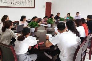 四川中職院校樂山市旅游學校召開升學班成績分析會