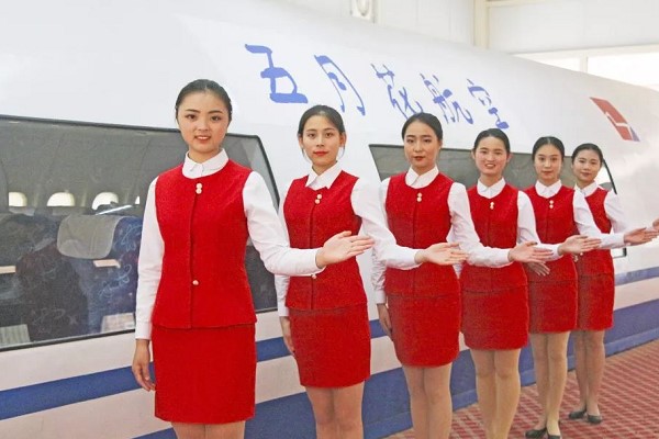 成都五月花學(xué)校2020年招生對象