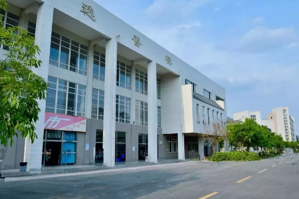 成都機電工程學院招生