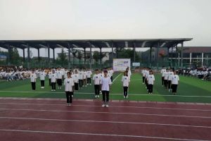 四川五月花技師學(xué)院體操比賽圓滿結(jié)束