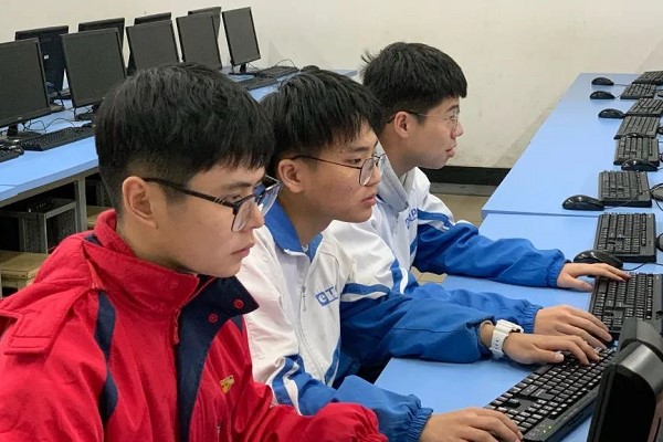 四川托普計算機職業(yè)學(xué)校怎么樣