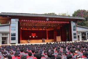 成都華大醫(yī)藥衛(wèi)生學(xué)校好不好
