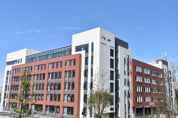 天府新區(qū)通用航空職業(yè)學院圖片