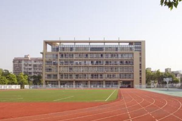 綿陽普明中學(xué)