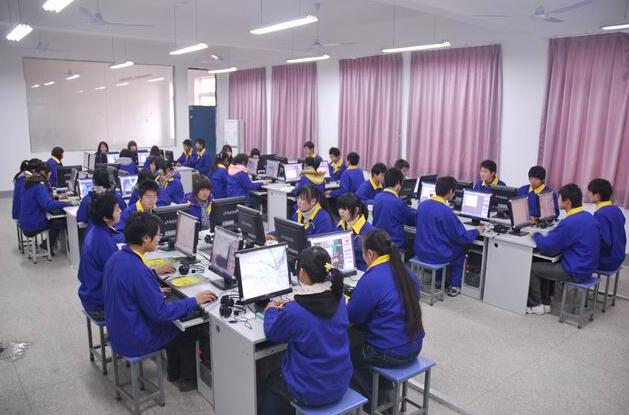 四川城市技師學院計算機廣告專業(yè)靠譜嗎