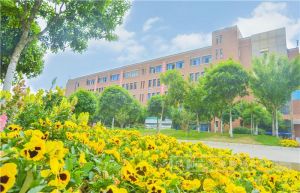 四川五月花技師學(xué)院管理制度怎么樣