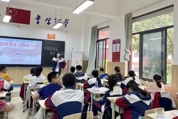 成都川科外國語學(xué)校怎么樣