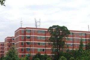 四川省綿陽普明中學錄取分數線 普明中學地址