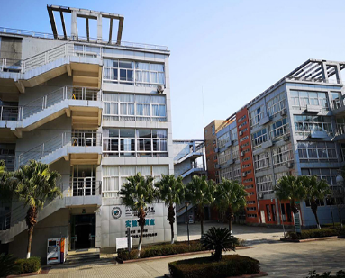 川興科城市交通技工學校.png