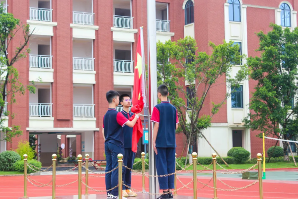 北外附屬東坡外國語學(xué)校