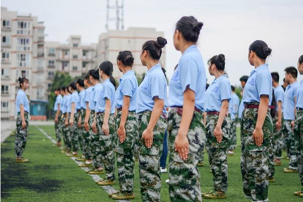 綿陽航空職業(yè)學(xué)校是公辦校嗎