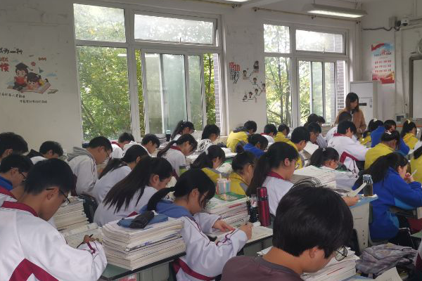 大邑縣安仁中學怎么樣