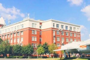 成都翔飛航空職業(yè)技術(shù)學(xué)校2022年招生簡章