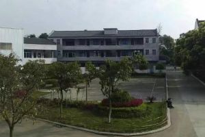 成都市莊園機電職業(yè)技術(shù)學校2022年招生簡章