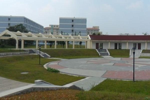 四川省旅游學(xué)校招生簡(jiǎn)章